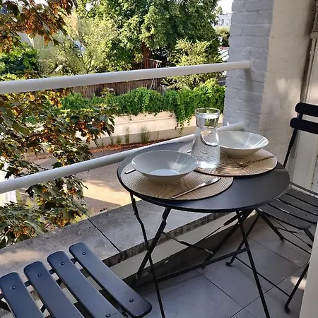 Cosy And Fully Equipped Near *